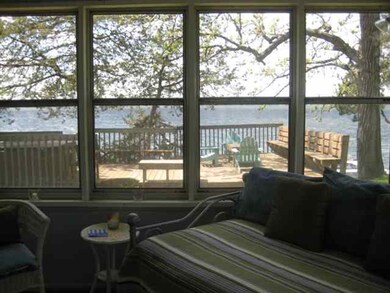 2837 Crescent Dr, Mc Farland, WI 53558 - photo 5