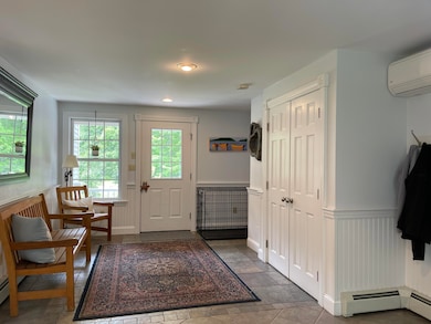 4 entry way