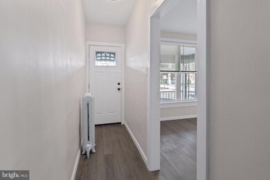 744 Chestnut St, Emmaus, PA 18049 - photo 2