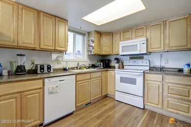 3725 Chaffee Cir, Anchorage, AK 99517 - photo 3