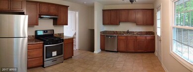 720 Sherwood Ln, Fredericksburg, VA 22407 - photo 5