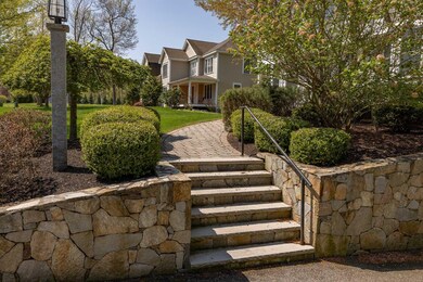 41 Chisholm Farm Dr, Stratham, NH 03885 - photo 3