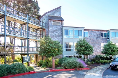 215 Red Rock Way unit 207J, San Francisco, CA 94131 - photo 2