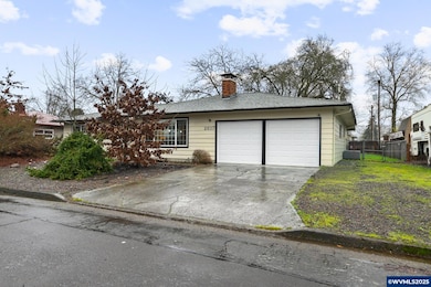 2617 Fulton St SE, Albany, OR 97322 - photo 2