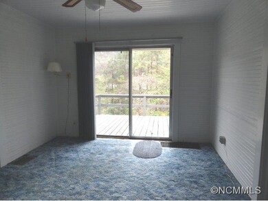 DEN OR DINING RM