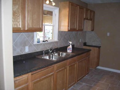 4502 Willowbrook Blvd, Houston, TX 77021 - photo 2