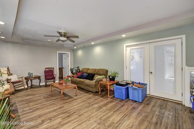 2718 New High St, Louisville, KY 40209 - photo 2