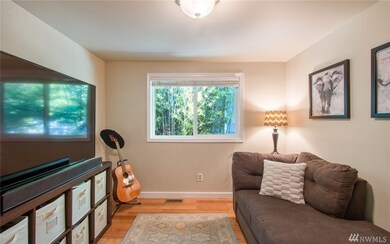 11706 26th Ave NE, Seattle, WA 98125 - photo 3