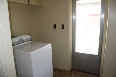 Laundry Room 2