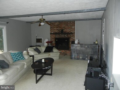 4107 Chelmont Ln, Bowie, MD 20715 - photo 2