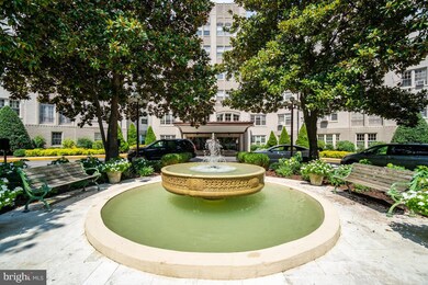 Woodley Park Towers unit 428, Washington, DC 20008 - photo 3