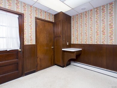 2415 Freemansburg Ave, Easton, PA 18042 - photo 4