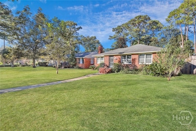 116 E 66th St, Savannah, GA 31405 - photo 2