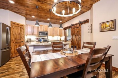 Dining/Kitchen