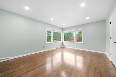 10537 Austin Ave unit 2, Chicago Ridge, IL 60415 - photo 3