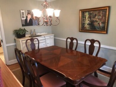 Dining Rm