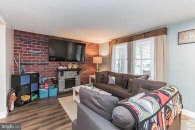 7328 Carved Stone, Columbia, MD 21045 - photo 3