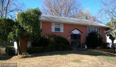 411 Millwoof Dr, Capitol Heights, MD 20743 - photo 2