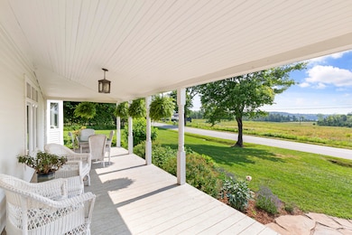 938 Main Rd, Islesboro, ME 04848 - photo 4