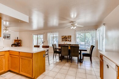 1846 E 39th Ave Apache-large-006-7-Kitch