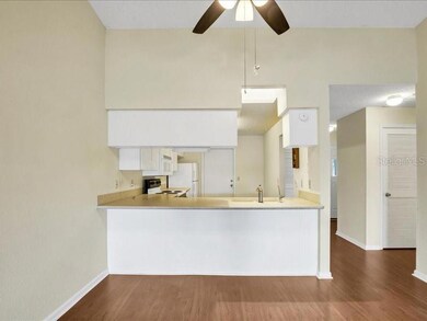 1585 Oakview Cir SE, Winter Haven, FL 33880 - photo 7