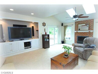Den/Family/Great Room - Wonderful Family Room