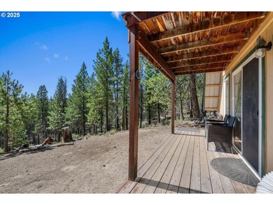143970 Highway 97 N, Gilchrist, OR 97737 - photo 4