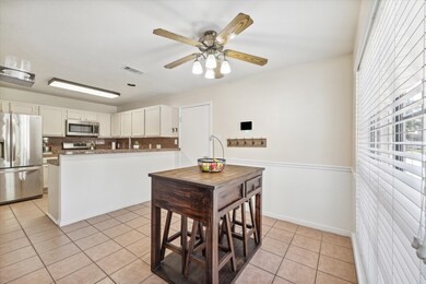 8406 Emerald Valley Ct, Houston, TX 77095 - photo 6