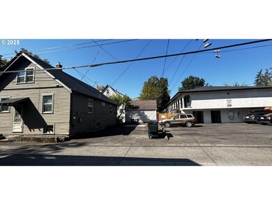 1479 High St, Eugene, OR 97401 - photo 3