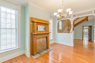 2607 Stuart St HD_-69