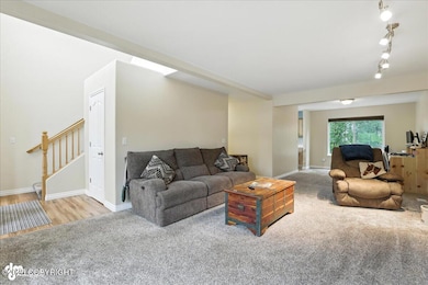 20104 Highland Ridge Dr, Eagle River, AK 99577 - photo 6