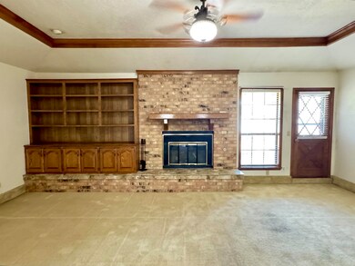 2009 2009 Woodcrest Dr, Duncan, OK 73533 - photo 4