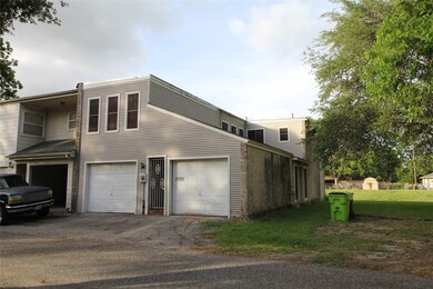 2223 Par Ln, Richmond, TX 77469 - photo 2