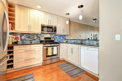 19523 Firlands Way N unit B12, Shoreline, WA 98133 - photo 4
