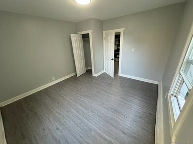 85 Caroline St unit 1R, Bridgeport, CT 06608 - photo 2