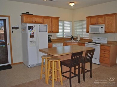 61138 Brookhollow Dr, Bend, OR 97702 - photo 5