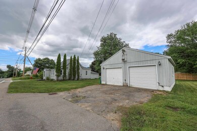 185 Brock St, Rochester, NH 03867 - photo 2