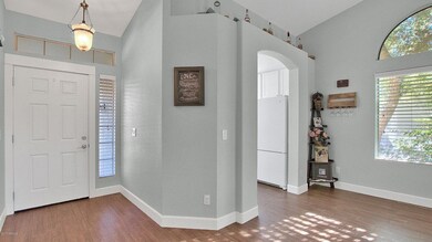 006_FOYER