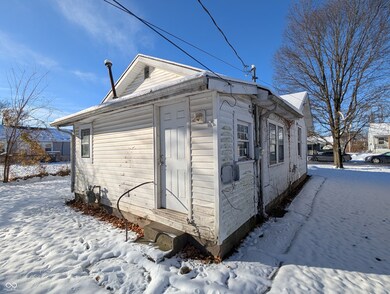 1410 Walton St, Anderson, IN 46016 - photo 6