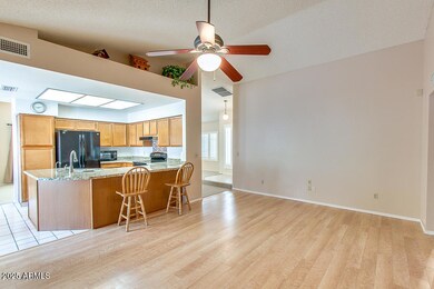 2008 W Rockwell Dr, Chandler, AZ 85224 - photo 4