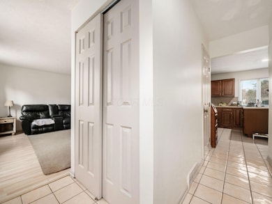 3307 Rudon Ln, Columbus, OH 43204 - photo 3