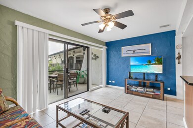 203 Casa de Emdeko unit A203, Kailua-Kona, HI 96740 - photo 7