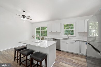 204 Norman Rd, Stafford, VA 22554 - photo 4