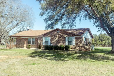 7708 Oak Pkwy, Burleson, TX 76028 - photo 4