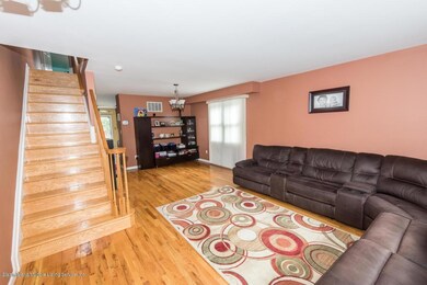 67 Waldron Ave, Staten Island, NY 10301 - photo 4