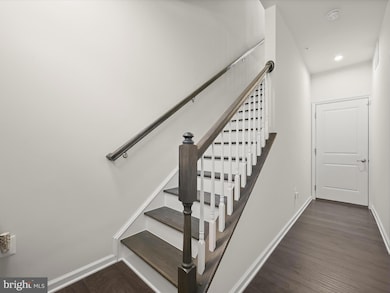 3004 Frayser Farm Rd, Hanover, MD 21076 - photo 4