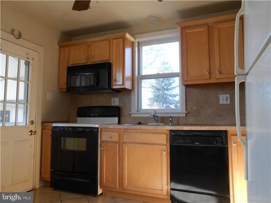 720 Willow St, Southampton, PA 18966 - photo 6