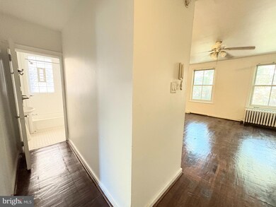 916 Clinton St unit 3F, Philadelphia, PA 19107 - photo 7