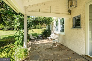 1053 Unionville Wawaset Rd, Kennett Square, PA 19348 - photo 5