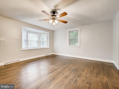 4814 Briarclift Rd, Baltimore, MD 21229 - photo 6